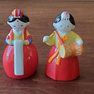 Handpainted Oriental Ladies Bells Vintage Collectible
